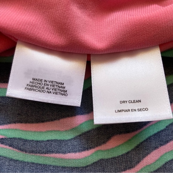 ANNE KLEIN | Pink Faux Wrap Printed Sheath V-neck Dress, Size 6 - Picture 9 of 9